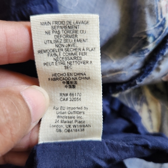 FREE PEOPLE EYES ON YOU PRINTED DRESS IN NAVY COMBO SIZE 4 FLORAL MINI - Picture 10 of 10